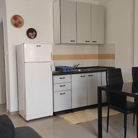 Apartmani Mille ستاريغغاد باكلينتسا المظهر الخارجي الصورة